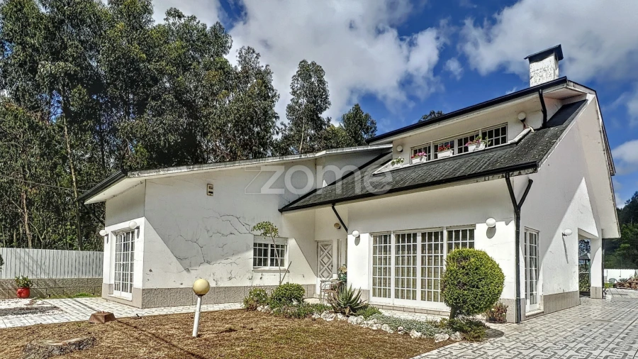 Moradia T4 para Venda em Fiães