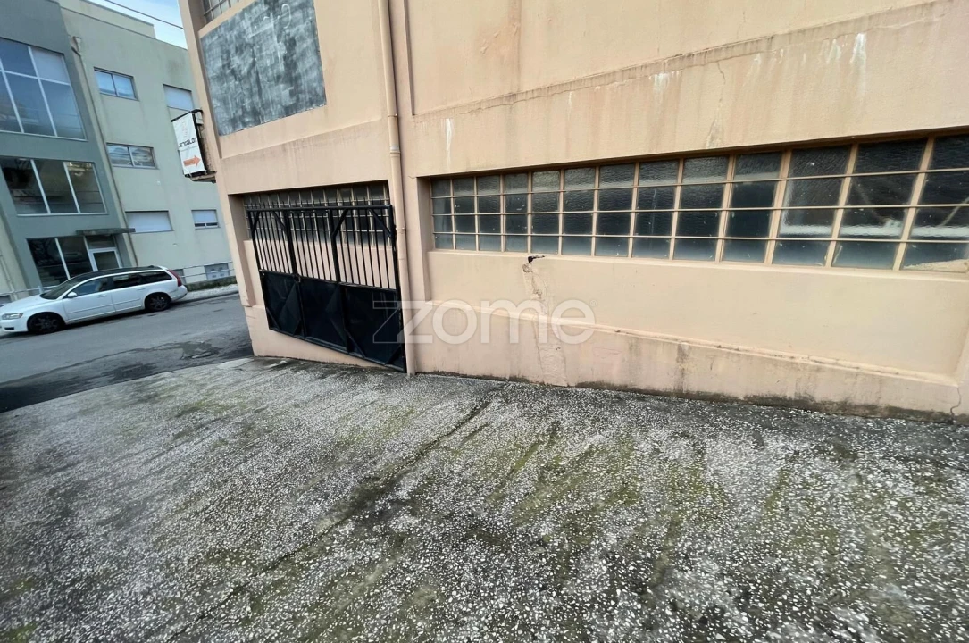 Terreno Comércio / Armazém para Venda em O. Azeméis, Riba-Ul, Ul, Macinhata Seixa, Madail Foto 18