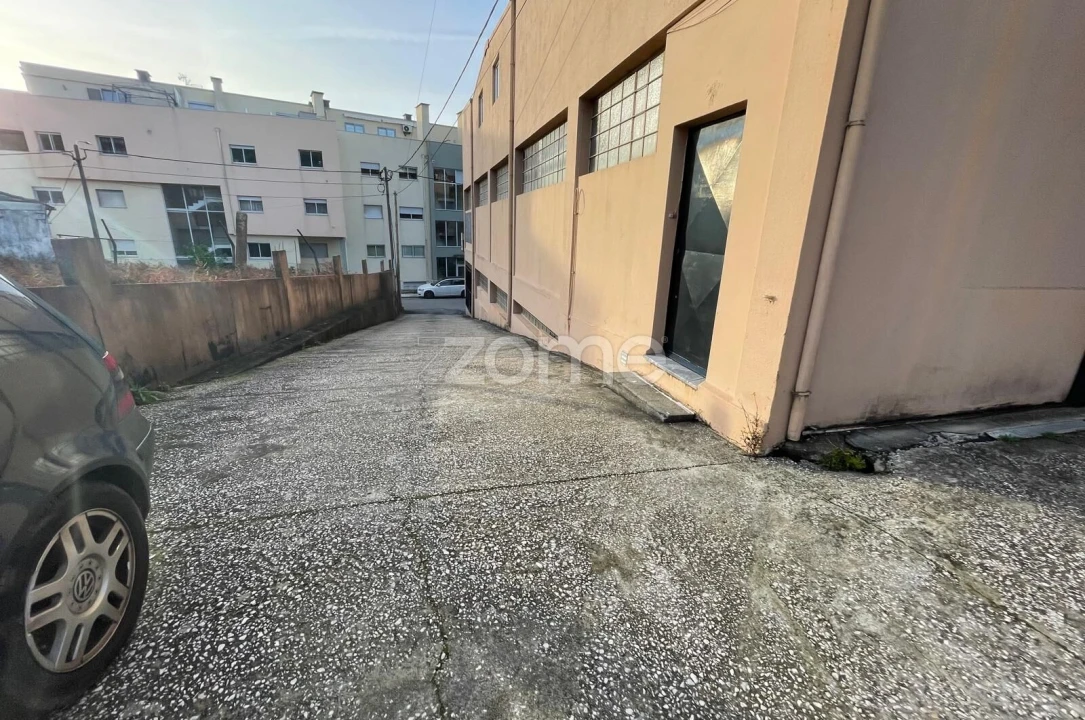 Terreno Comércio / Armazém para Venda em O. Azeméis, Riba-Ul, Ul, Macinhata Seixa, Madail Foto 12
