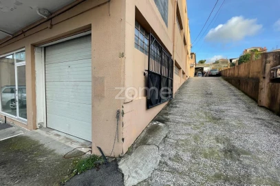 Terreno Comércio / Armazém para Venda em O. Azeméis, Riba-Ul, Ul, Macinhata Seixa, Madail