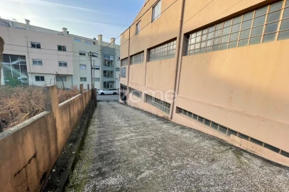 Terreno Comércio / Armazém para Venda em O. Azeméis, Riba-Ul, Ul, Macinhata Seixa, Madail