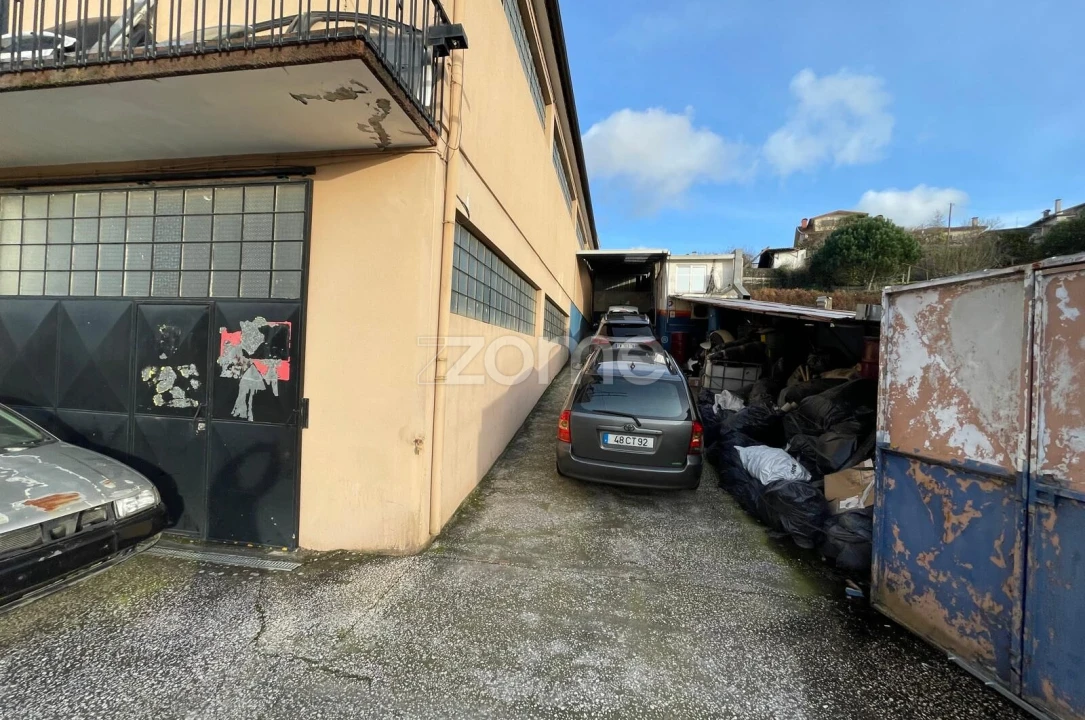 Terreno Comércio / Armazém para Venda em O. Azeméis, Riba-Ul, Ul, Macinhata Seixa, Madail Foto 10