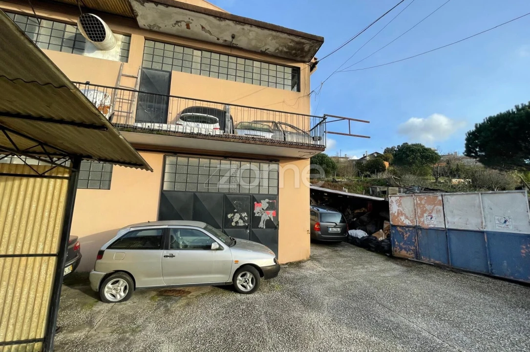 Terreno Comércio / Armazém para Venda em O. Azeméis, Riba-Ul, Ul, Macinhata Seixa, Madail Foto 4