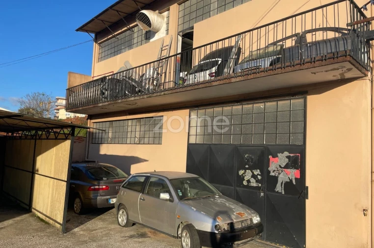 Terreno Comércio / Armazém para Venda em O. Azeméis, Riba-Ul, Ul, Macinhata Seixa, Madail Foto 3