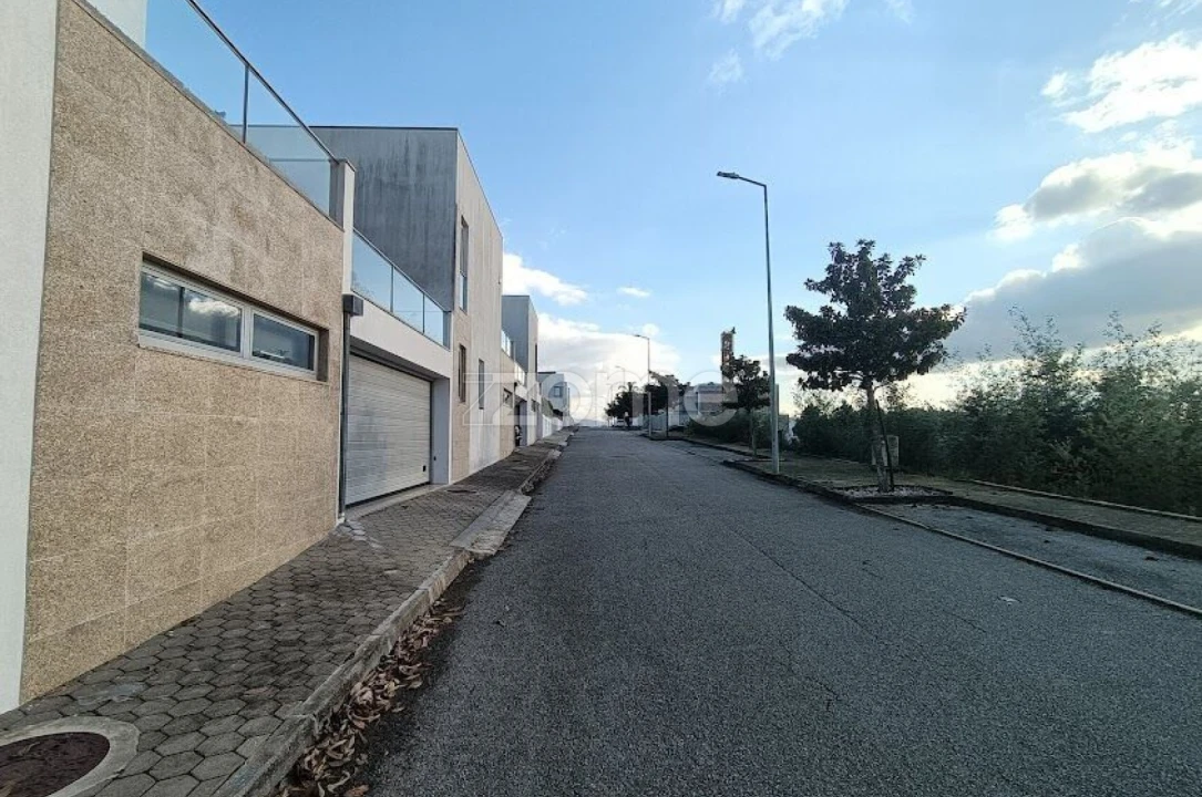 Terreno para Venda em Nogueira do Cravo e Pindelo Foto 10