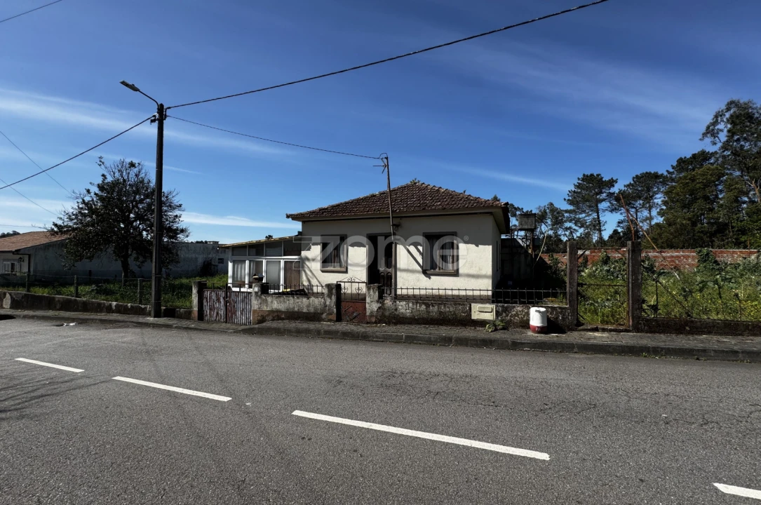 Moradia T3 para Venda em Santa Maria da Feira, Travanca, Sanfins e Espargo Foto 2