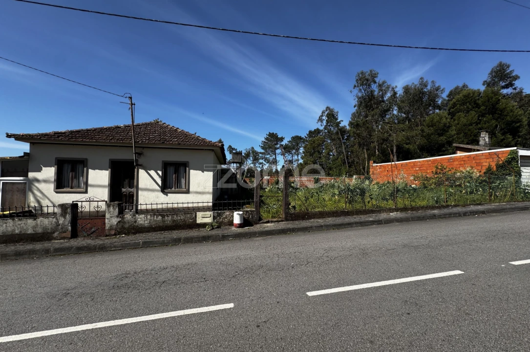 Moradia T3 para Venda em Santa Maria da Feira, Travanca, Sanfins e Espargo Foto 3