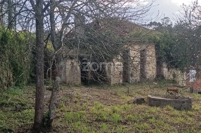Moradia T4 para Venda em Nogueira do Cravo e Pindelo