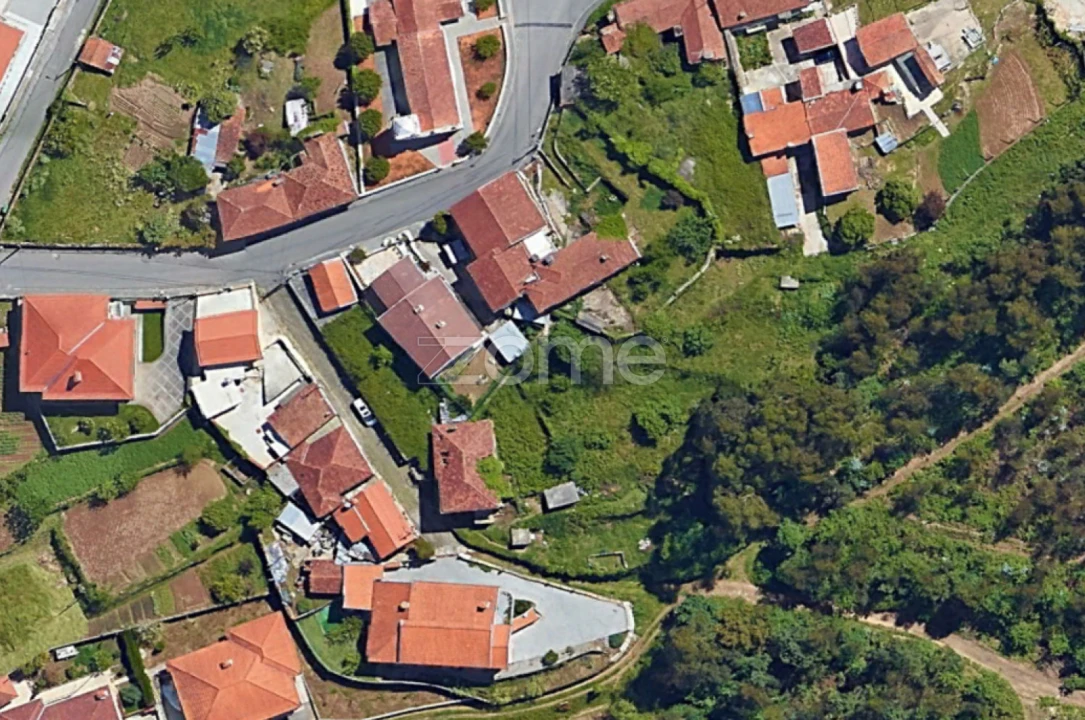 Moradia T4 para Venda em Nogueira do Cravo e Pindelo Foto 4