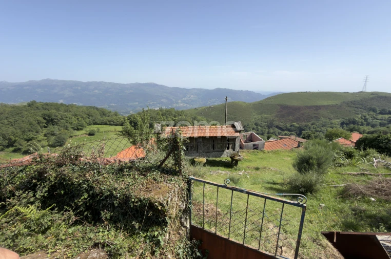 Moradia T3 para Venda em Valdreu Foto 17