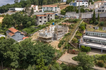 Moradia T4 para Venda em Gondomar (São Cosme), Valbom e Jovim