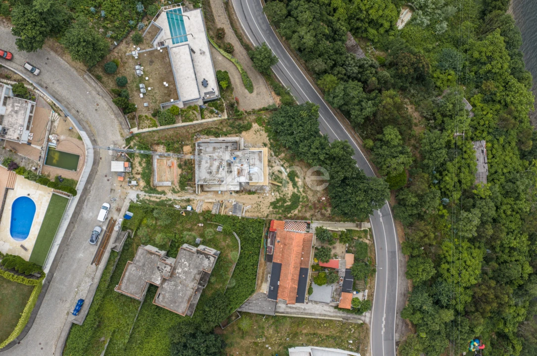 Moradia T4 para Venda em Gondomar (São Cosme), Valbom e Jovim Foto 32