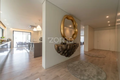 Moradia T4 para Venda em Cabanelas