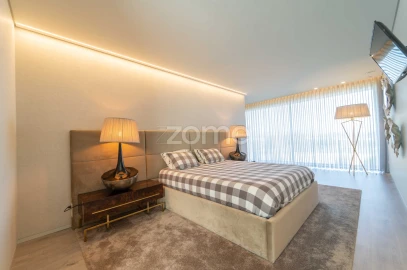 Moradia T4 para Venda em Cabanelas
