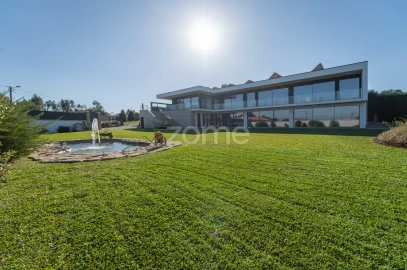 Moradia T4 para Venda em Cabanelas