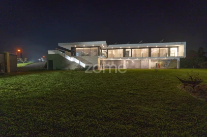 Moradia T4 para Venda em Cabanelas