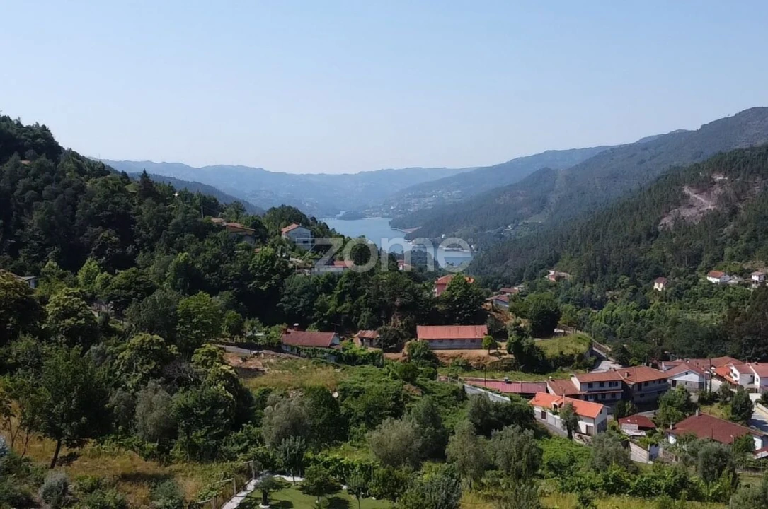 Terreno para Venda em Vilar da Veiga Foto 1
