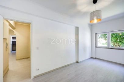 Apartamento T2 para Venda em Rio de Mouro