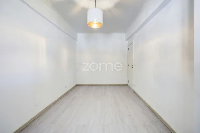 Apartamento T2 para Venda em Rio de Mouro