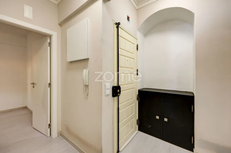 Apartamento T2 para Venda em Rio de Mouro Foto 22