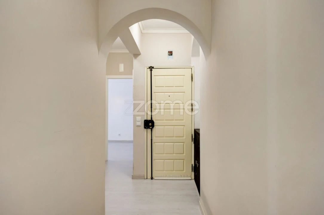 Apartamento T2 para Venda em Rio de Mouro Foto 23