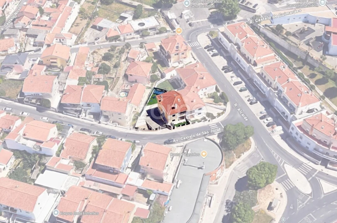 Moradia T4 para Venda em São Domingos de Rana Foto 26