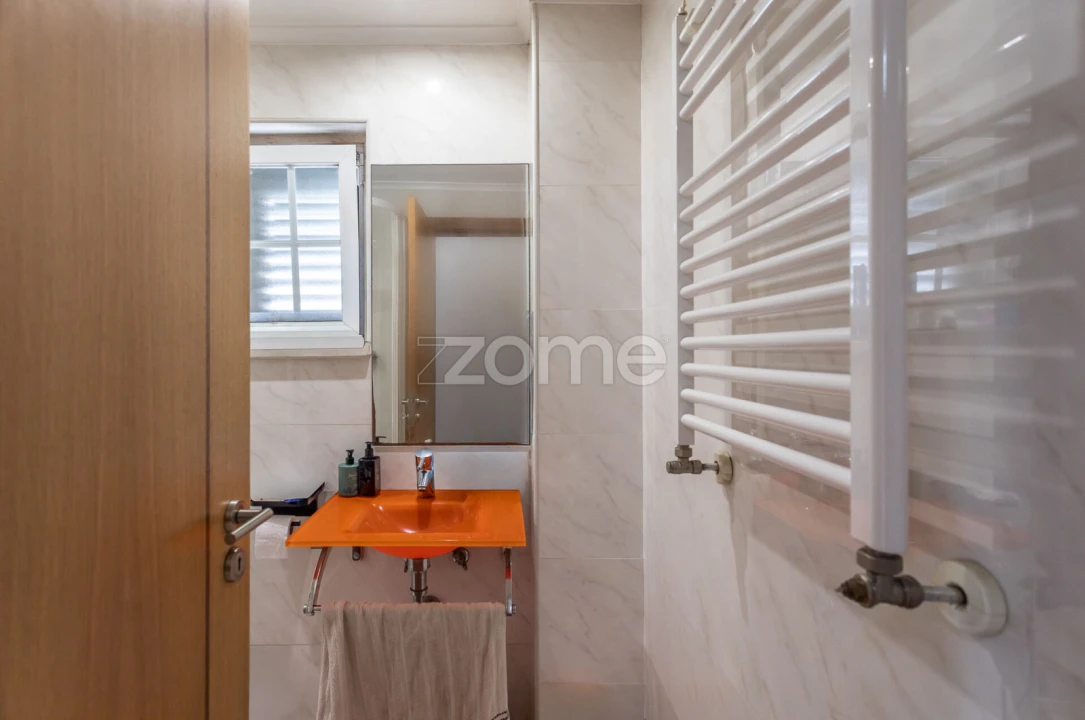 Moradia T4 para Venda em São Domingos de Rana Foto 38