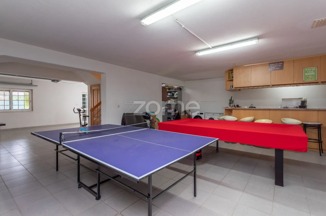 Moradia T4 para Venda em São Domingos de Rana Foto 41
