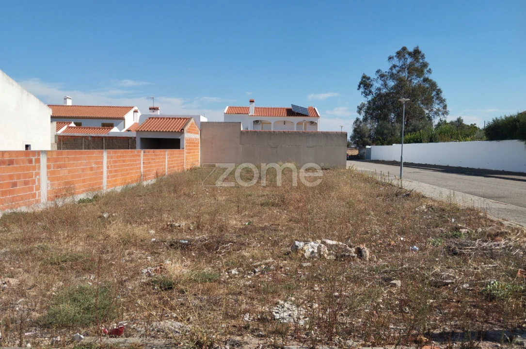 Terreno para Venda em Viana do Alentejo Foto 4