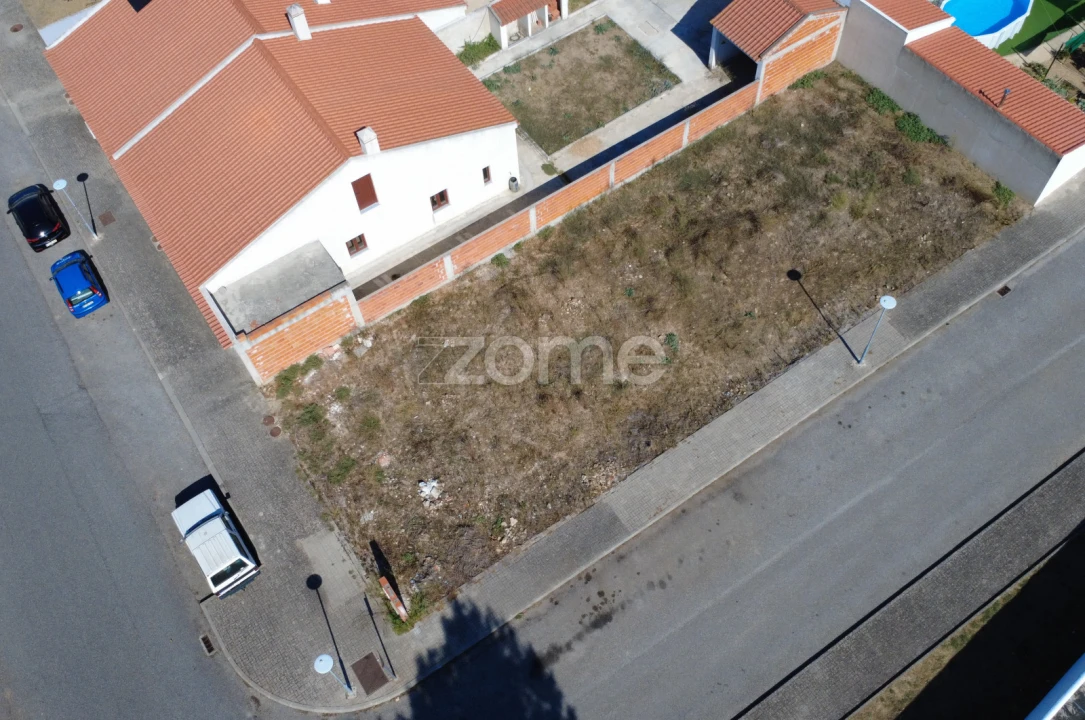 Terreno para Venda em Viana do Alentejo Foto 1