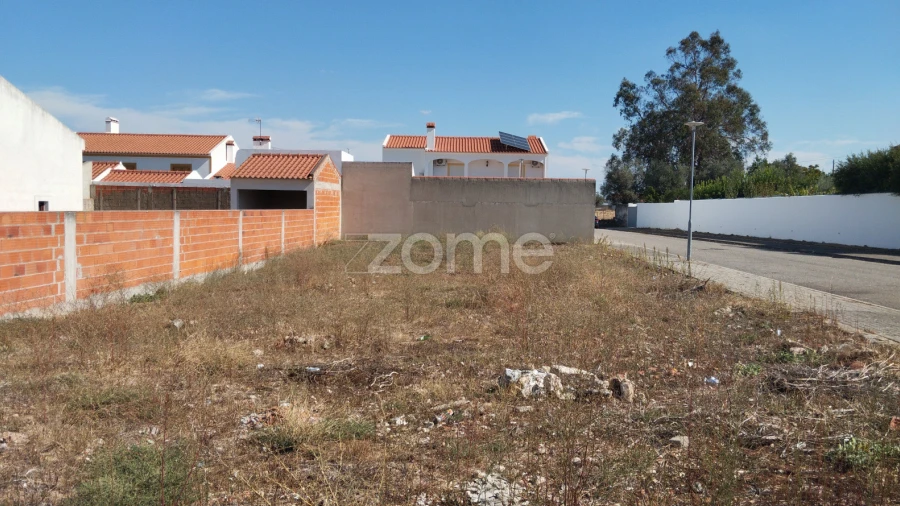 Terreno para Venda em Viana do Alentejo