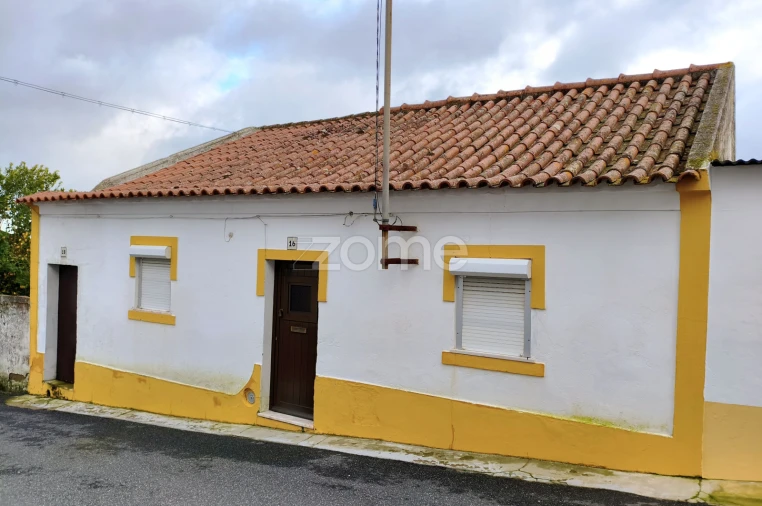 Moradia T4 para Venda em Viana do Alentejo Foto 20