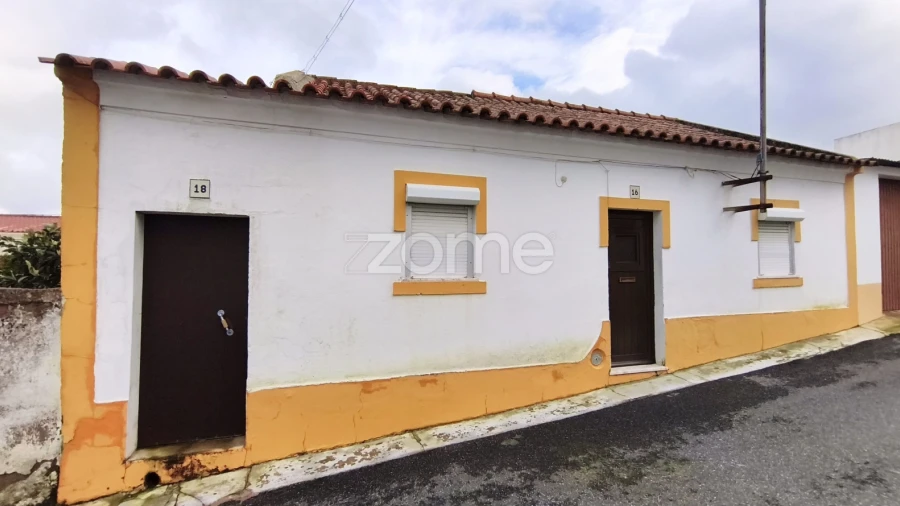 Moradia T4 para Venda em Viana do Alentejo