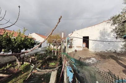 Moradia T2 para Venda em Alfundão e Peroguarda