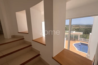 Moradia T5 para Venda em Vila do Bispo e Raposeira