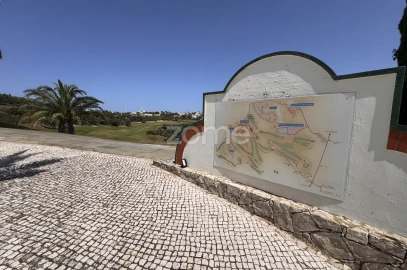 Moradia T5 para Venda em Vila do Bispo e Raposeira