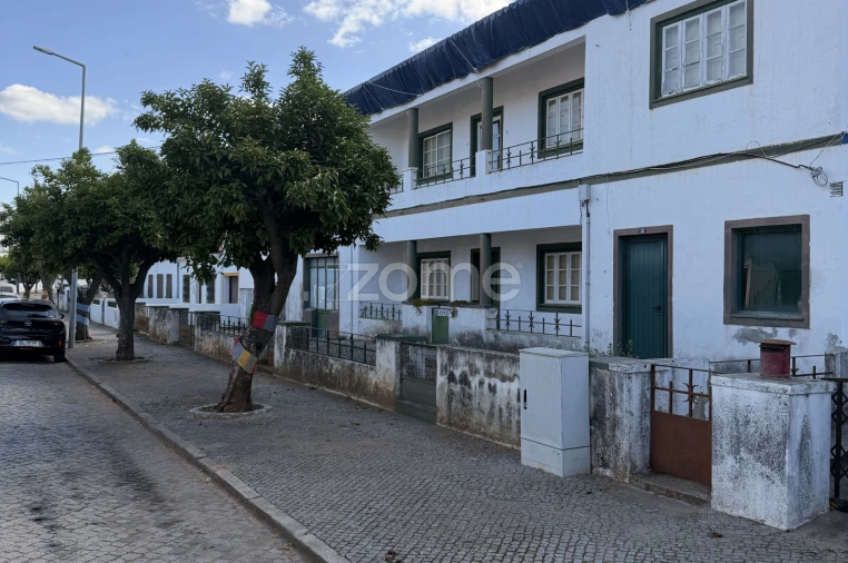 Moradia T4 para Venda em Avis Foto 2
