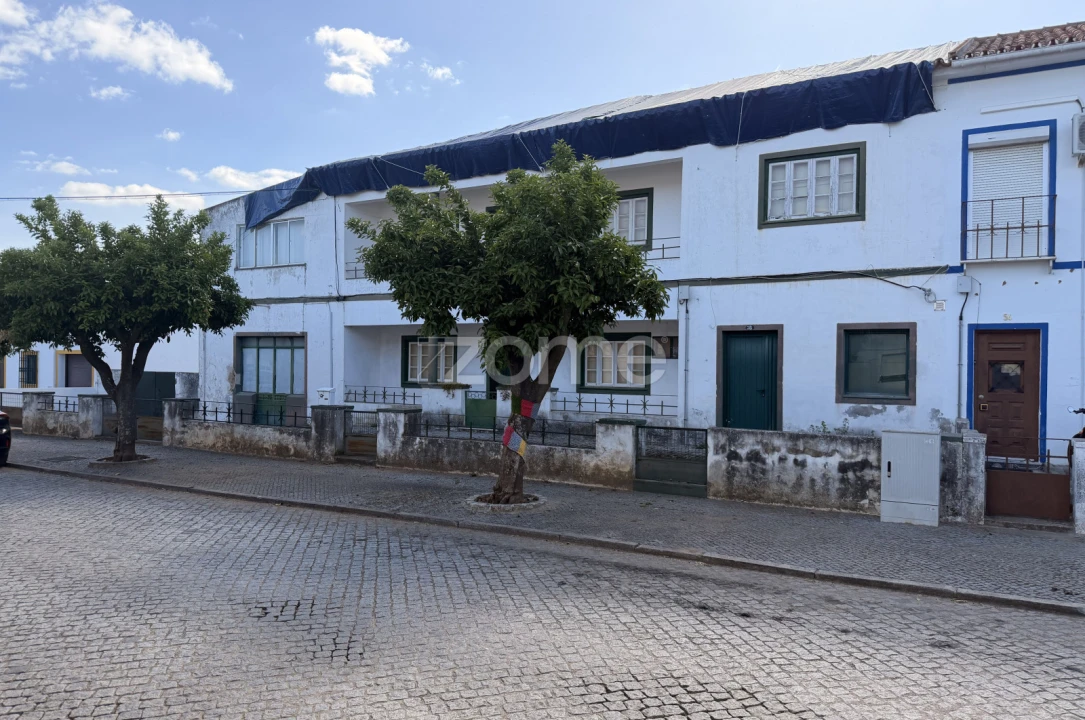 Moradia T4 para Venda em Avis Foto 3