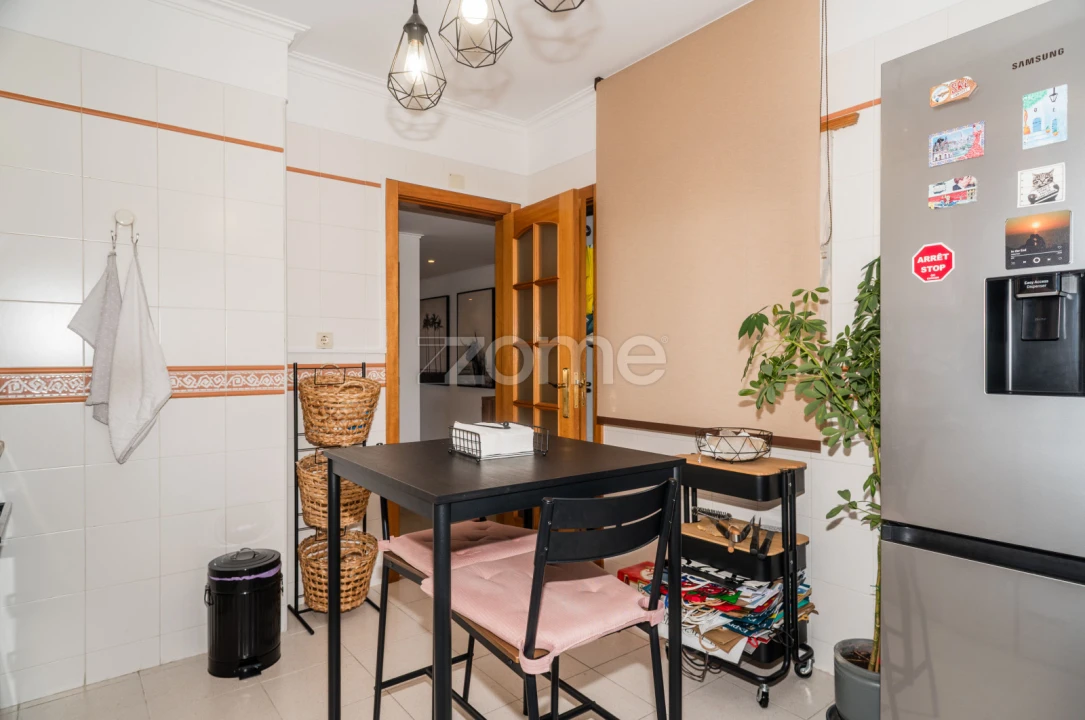 Apartamento T2 para Venda em Póvoa de Santa Iria e Forte da Casa Foto 12