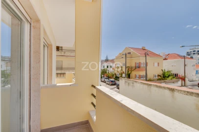 Apartamento T4 para Venda em Costa da Caparica