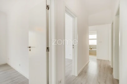 Apartamento T4 para Venda em Costa da Caparica