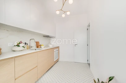 Apartamento T4 para Venda em Costa da Caparica