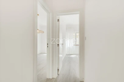 Apartamento T4 para Venda em Costa da Caparica
