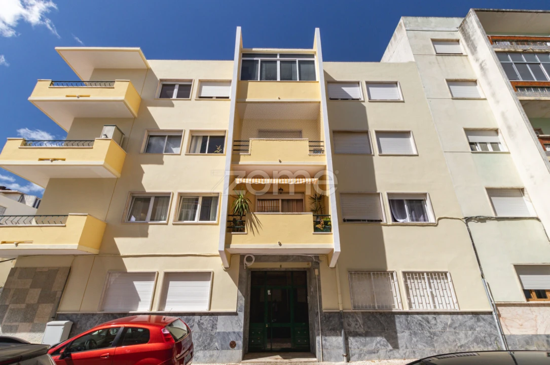 Apartamento T4 para Venda em Costa da Caparica Foto 40