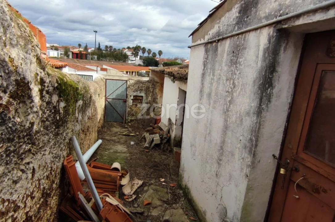 Moradia T1 para Venda em Albernoa e Trindade Foto 9