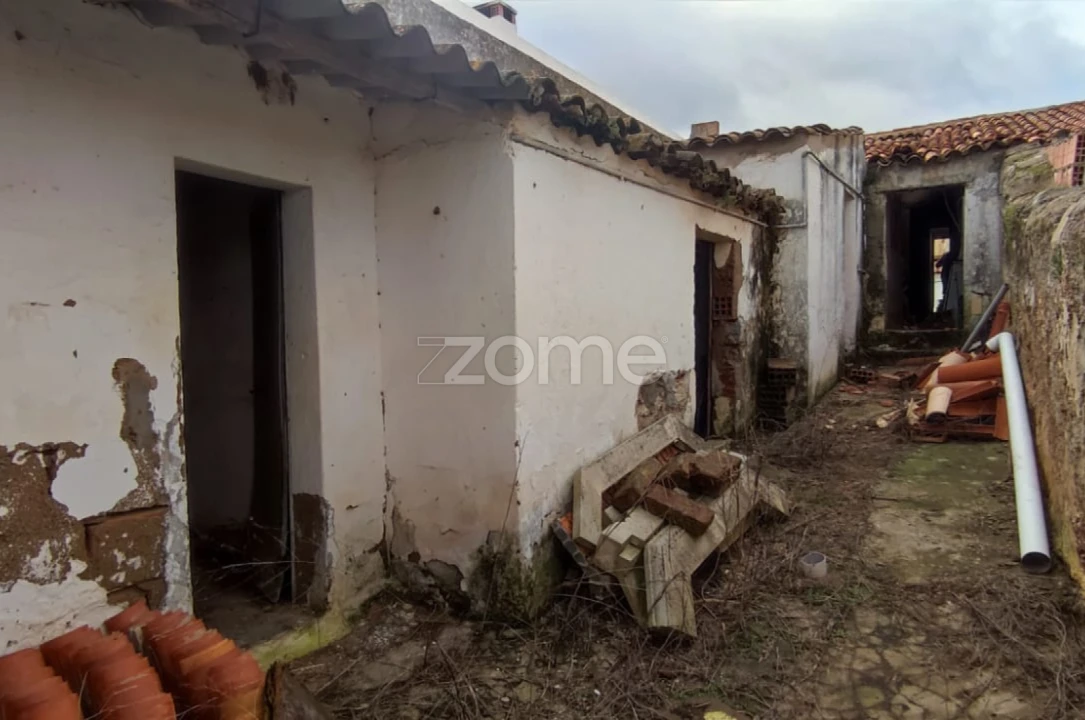 Moradia T1 para Venda em Albernoa e Trindade Foto 14