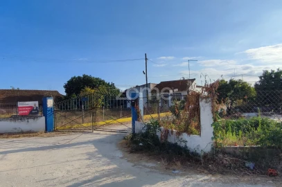 Quinta T3 para Venda em Santa Maria do Castelo e Santiago e Santa Susana