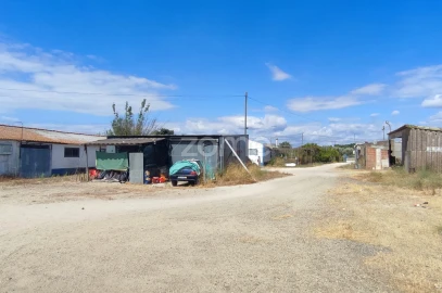 Quinta T3 para Venda em Santa Maria do Castelo e Santiago e Santa Susana