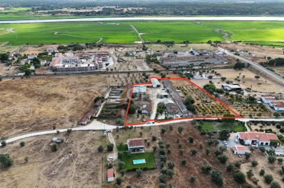 Quinta T3 para Venda em Santa Maria do Castelo e Santiago e Santa Susana