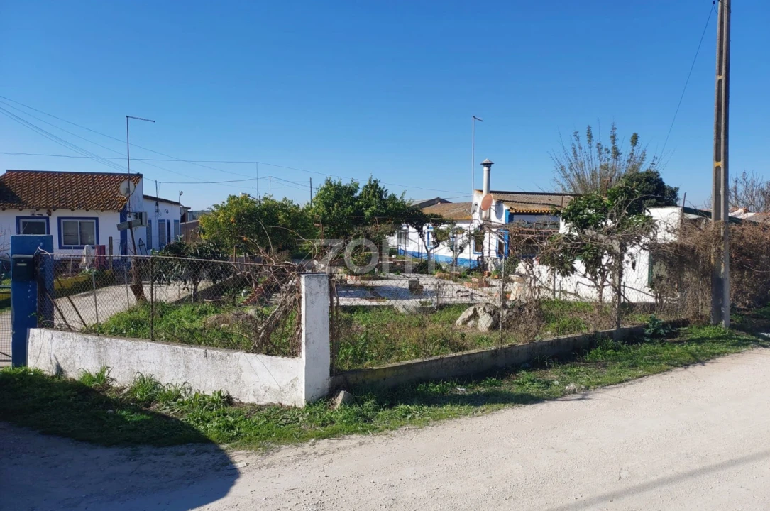 Quinta T3 para Venda em Santa Maria do Castelo e Santiago e Santa Susana Foto 13